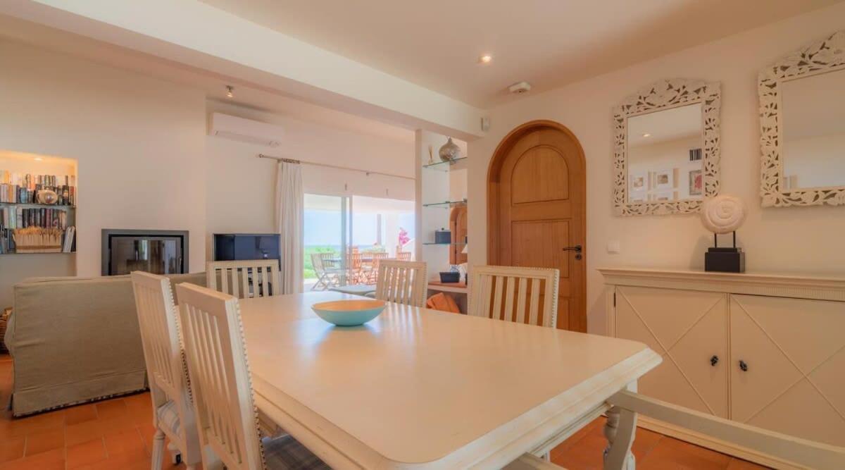 Villa Prado - Beautiful Beachfront Villa 阿尔布费拉 外观 照片
