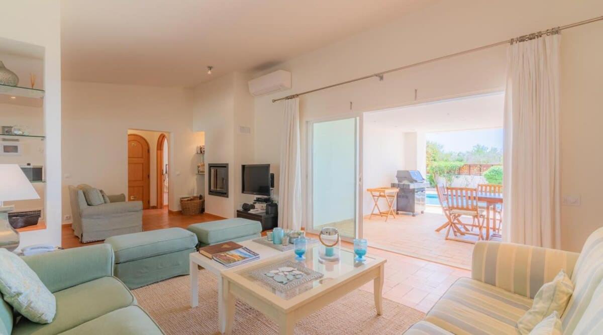 Villa Prado - Beautiful Beachfront Villa 阿尔布费拉 外观 照片